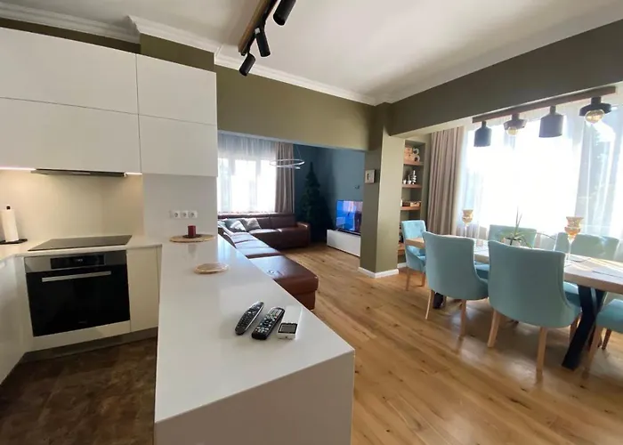 Gran Capital Maritima - Apartment Warna